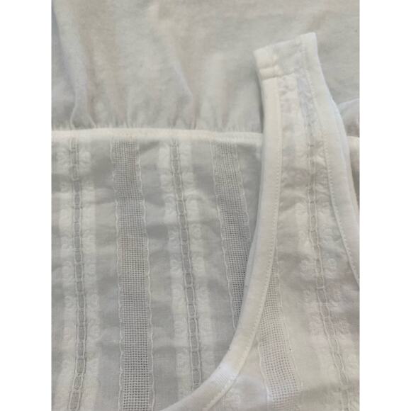 Victorias Secret Womens Top White Sz Large Delicate Tank Style 5” Bottom Ruffle - Picture 3 of 10